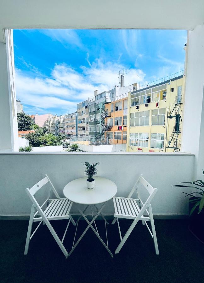 Sunny Arroios Apartment ลิสบอน ภายนอก รูปภาพ