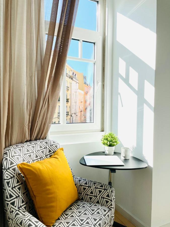 Sunny Arroios Apartment ลิสบอน ภายนอก รูปภาพ